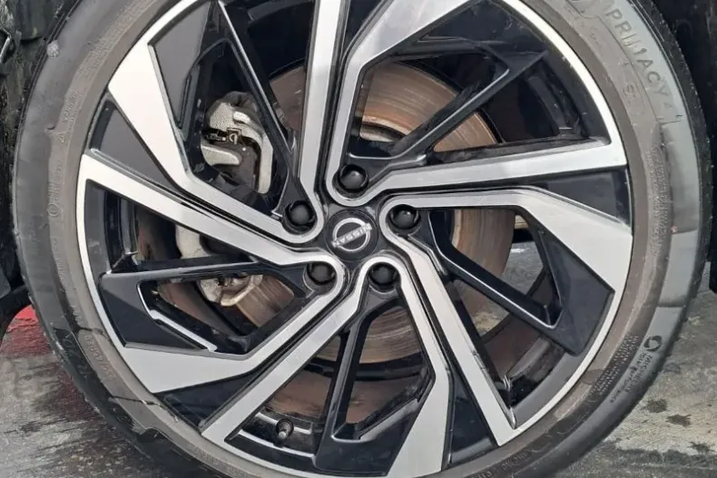 Nissan Qashqai din 2024 cu 6.642 km - oferta NIS198709 - foto 6