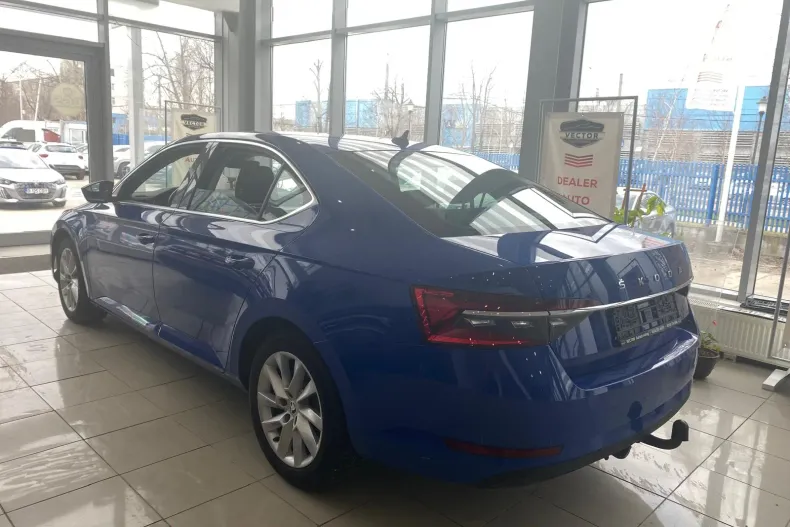 Skoda Superb din 2021 cu 66.143 km - oferta SKO198711 - foto 5
