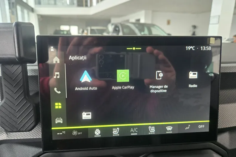 Dacia Duster din 2026 cu 8 km - oferta DAC198712 - foto 11