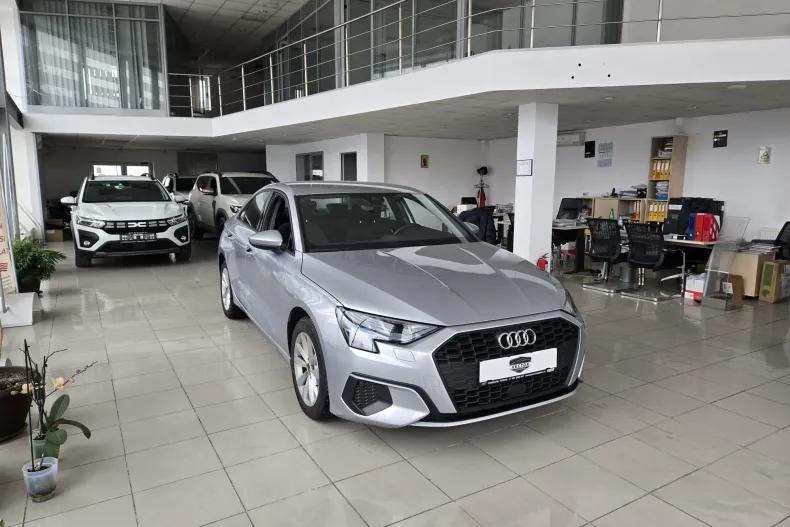 Audi A3 din 2021 cu 51.614 km - oferta AUD198715 - foto 1