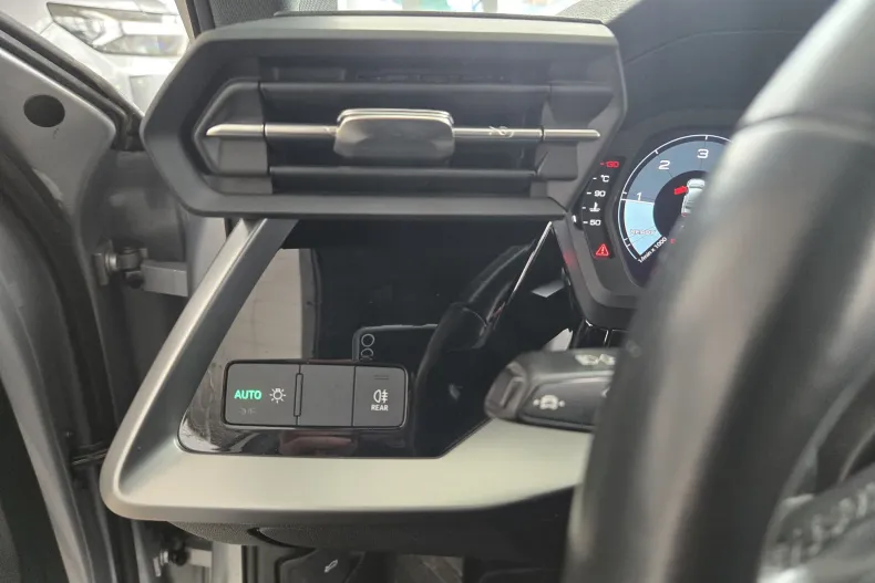 Audi A3 din 2021 cu 51.614 km - oferta AUD198715 - foto 11