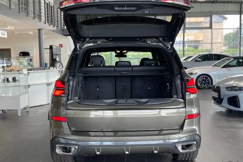 BMW X5 (Seria X) din 2024 cu 8.379 km - oferta BMW198719 - foto 15