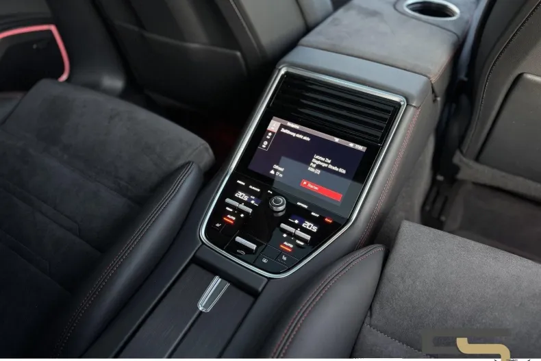 Porsche Panamera din 2023 cu 39.977 km - oferta POR198726 - foto 21