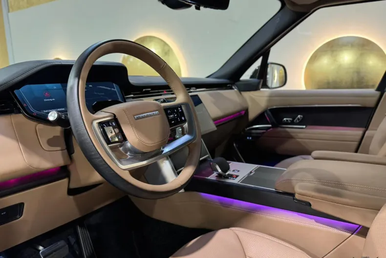 Land Rover Range Rover din 2026 cu 10 km - oferta LAN198729 - foto 4