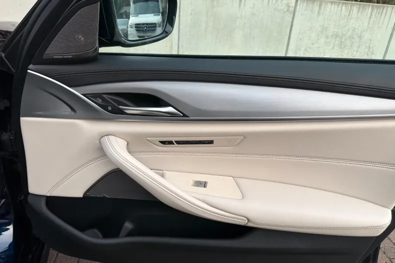 BMW 545e (Seria 5) din 2022 cu 91.000 km - oferta BMW198732 - foto 30