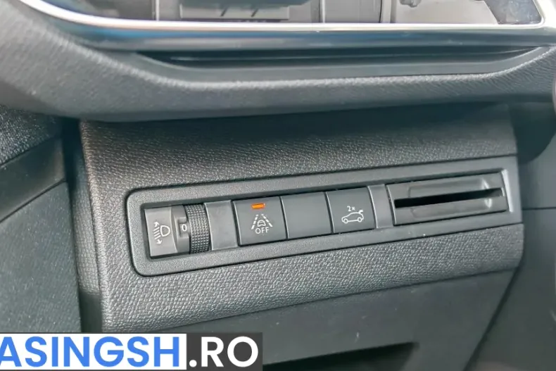 Peugeot 3008 din 2021 cu 159.000 km - oferta PEU198735 - foto 29