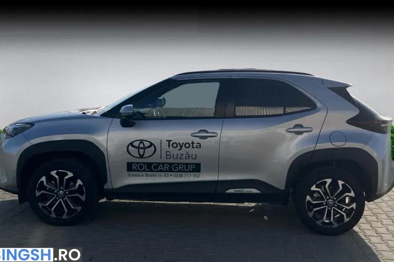 Toyota Yaris Cross din 2025 cu 5.000 km - oferta TOY198737 - foto 2