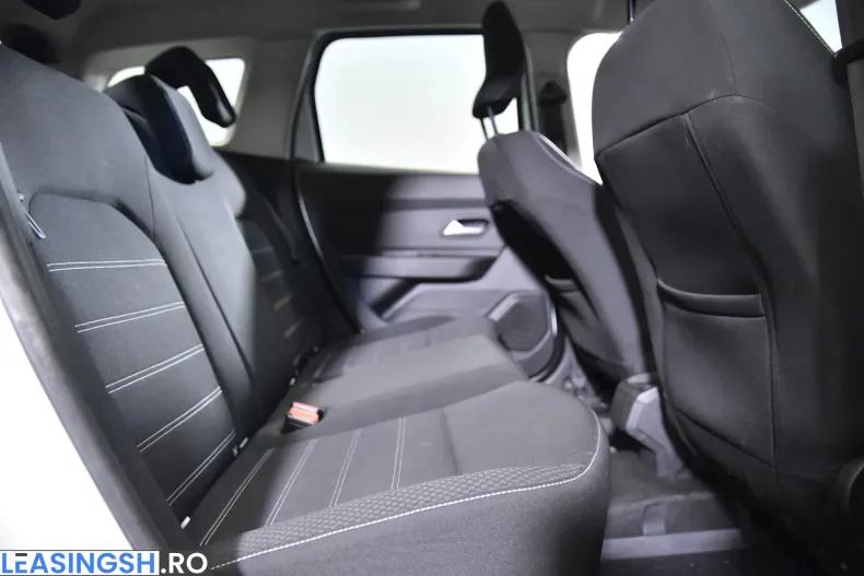 Dacia Duster din 2023 cu 136.077 km - oferta DAC198748 - foto 12