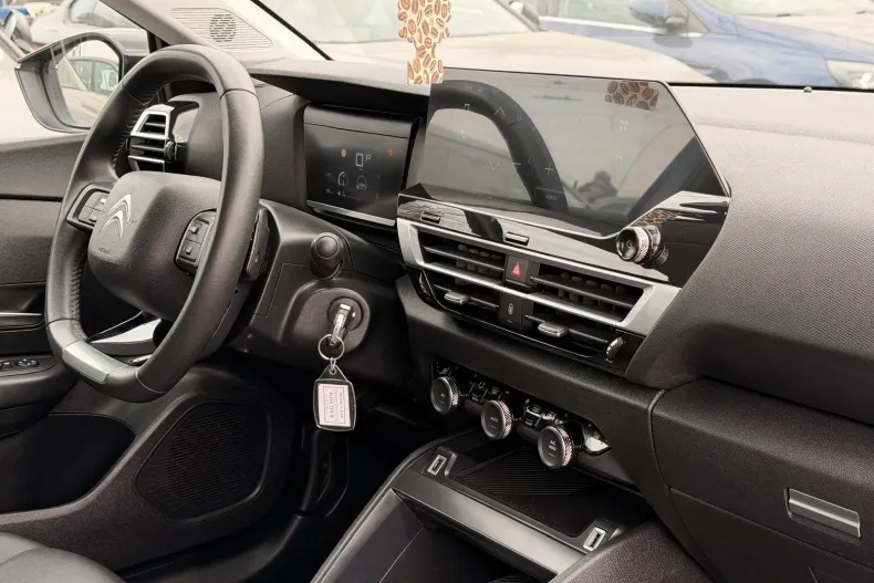 Citroën C4 din 2023 cu 60.000 km - oferta CIT198750 - foto 23