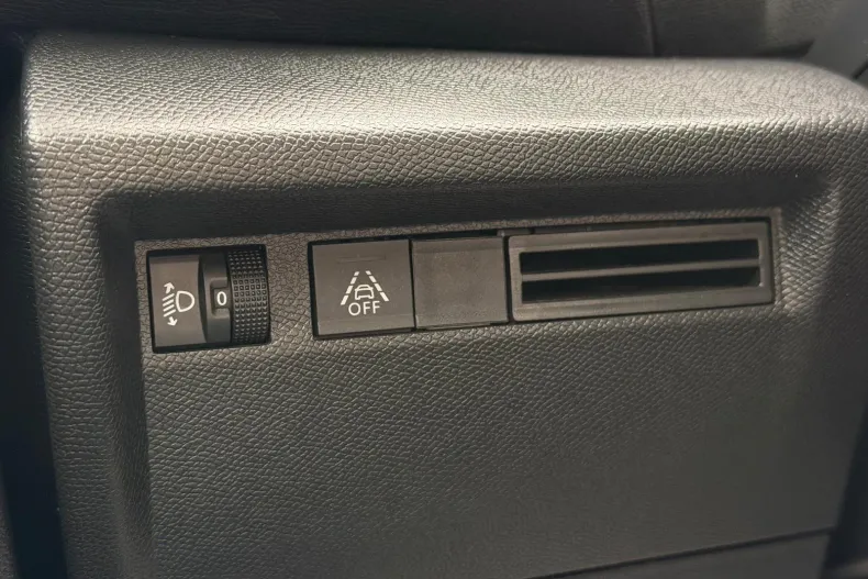 Citroën C4 din 2023 cu 60.000 km - oferta CIT198750 - foto 33