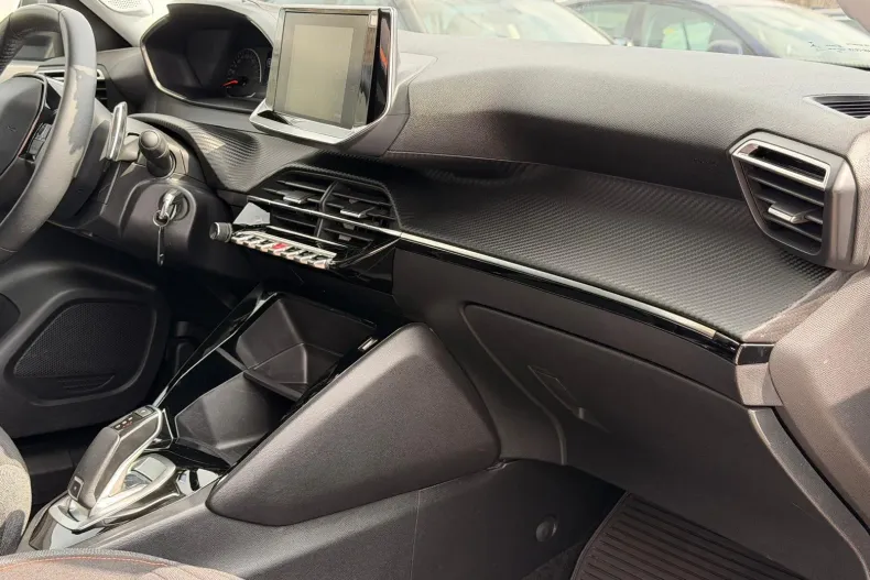 Peugeot 2008 din 2021 cu 90.000 km - oferta PEU198751 - foto 23