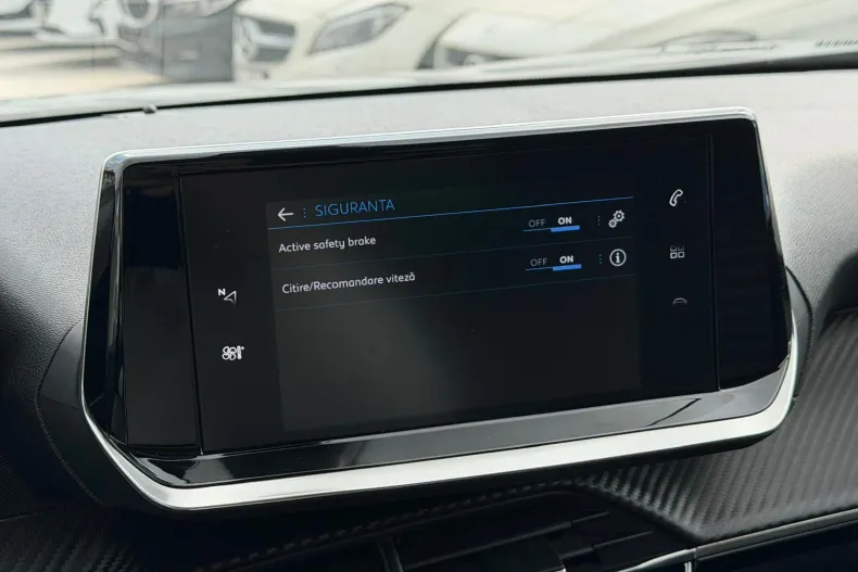 Peugeot 2008 din 2021 cu 90.000 km - oferta PEU198751 - foto 27