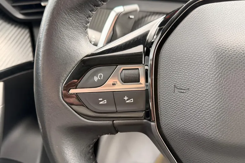 Peugeot 2008 din 2021 cu 90.000 km - oferta PEU198751 - foto 31