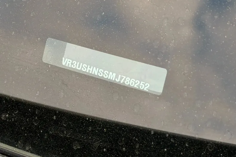 Peugeot 2008 din 2021 cu 90.000 km - oferta PEU198751 - foto 35