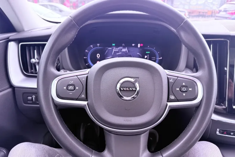 Volvo XC60 din 2022 cu 159.000 km - oferta VOL198754 - foto 22