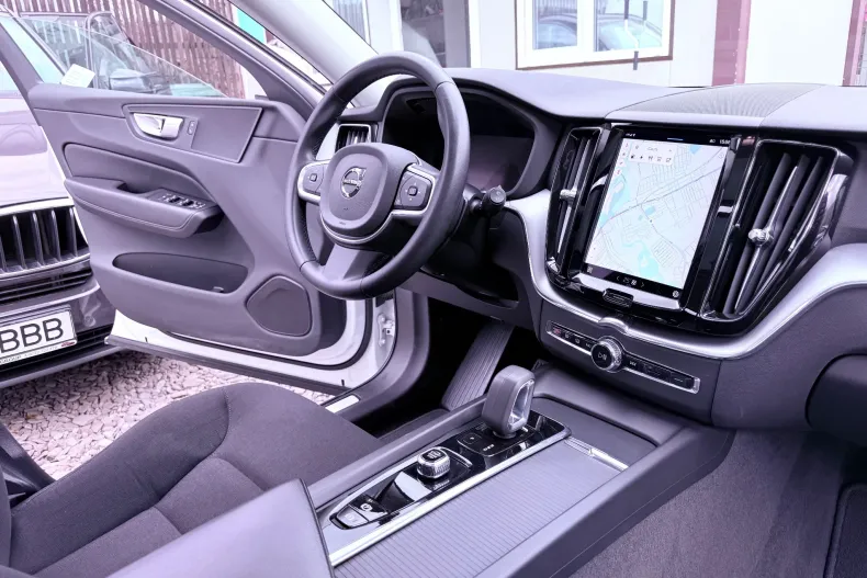 Volvo XC60 din 2022 cu 159.000 km - oferta VOL198754 - foto 30