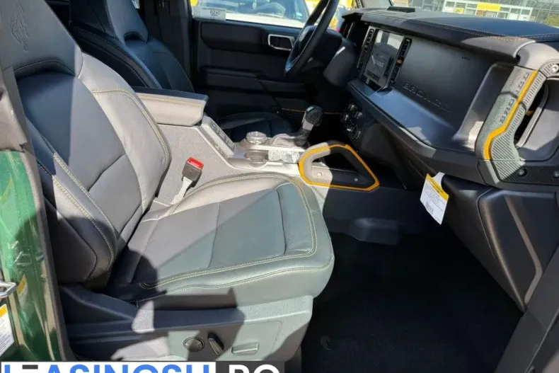 Ford Bronco din 2024 cu 10 km - oferta FOR198757 - foto 10