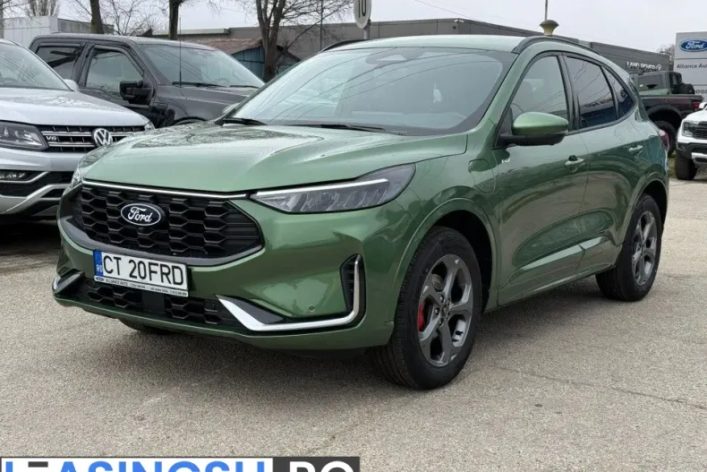 Ford Kuga din 2025 cu 4.500 km - oferta FOR198759 - foto 2