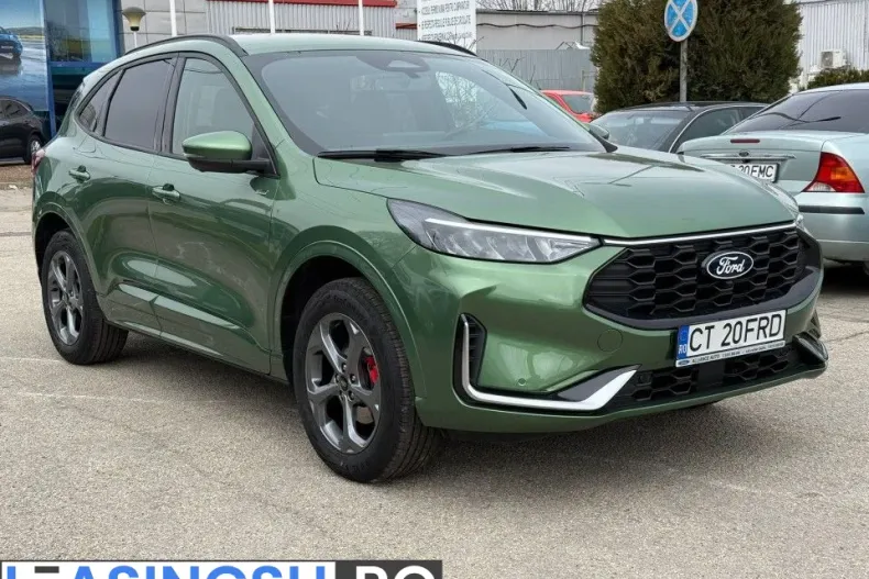 Ford Kuga din 2025 cu 4.500 km - oferta FOR198759 - foto 3