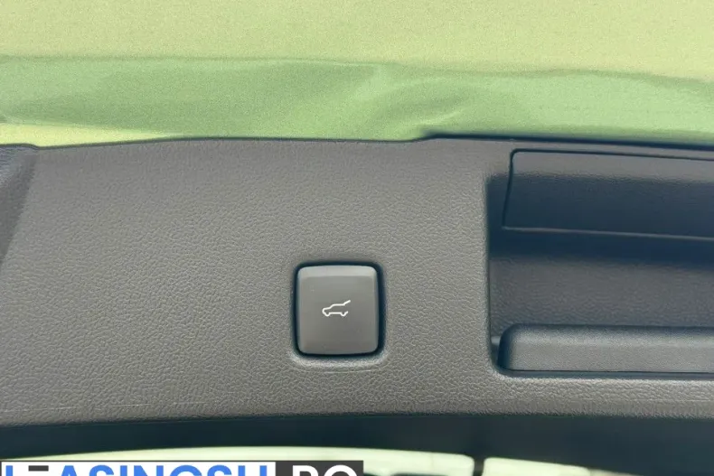 Ford Kuga din 2025 cu 4.500 km - oferta FOR198759 - foto 11