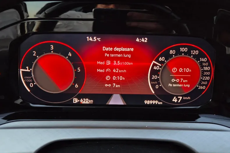 Volkswagen Golf din 2022 cu 98.999 km - oferta VOL198760 - foto 2