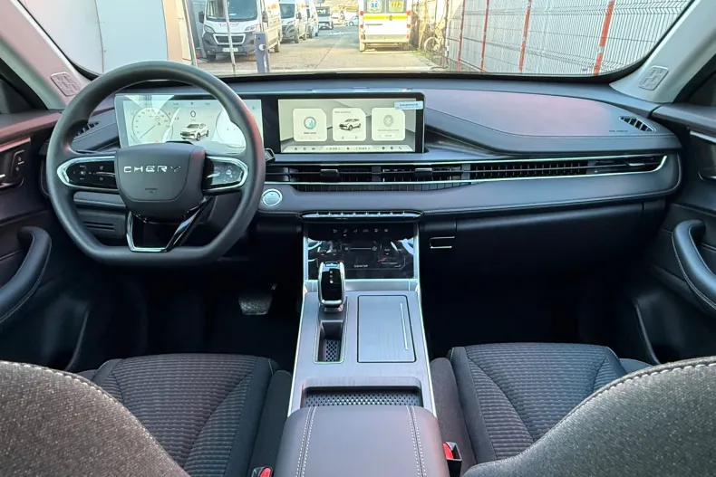 Chery Tiggo 4 din 2026 cu 10 km - oferta CHE198766 - foto 4