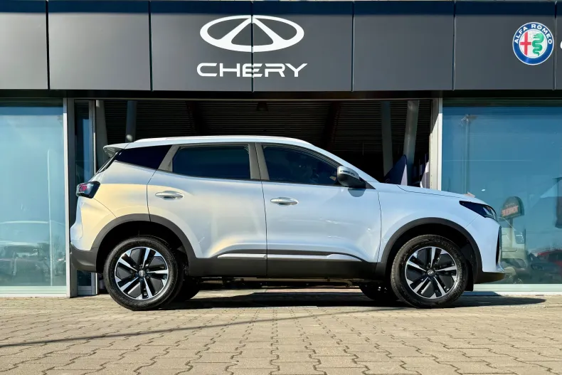 Chery Tiggo 4 din 2026 cu 10 km - oferta CHE198766 - foto 13