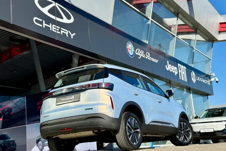 Chery Tiggo 4 din 2026 cu 10 km - oferta CHE198766 - foto 14