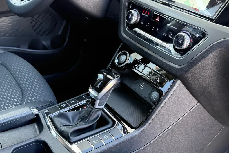 Ssangyong Korando din 2025 cu 10 km - oferta SSA198767 - foto 6