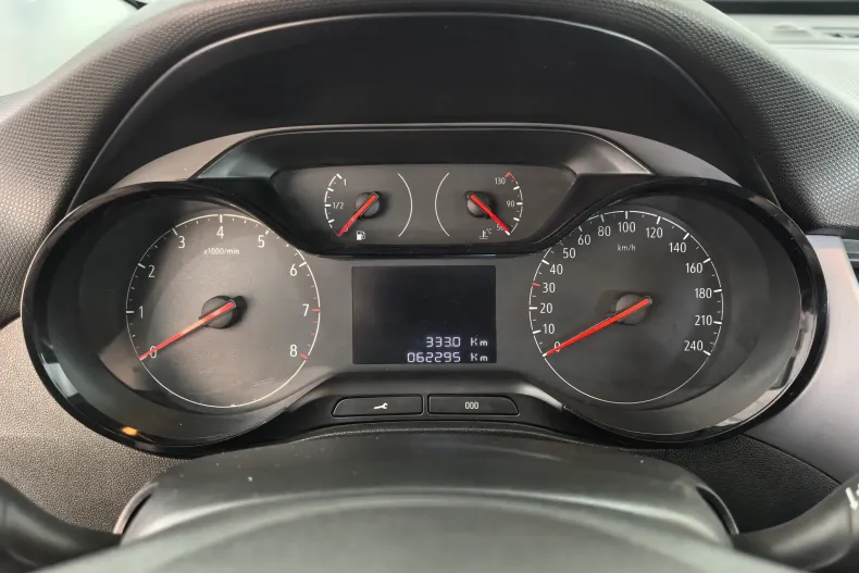 Opel Crossland din 2023 cu 62.295 km - oferta OPE198773 - foto 19