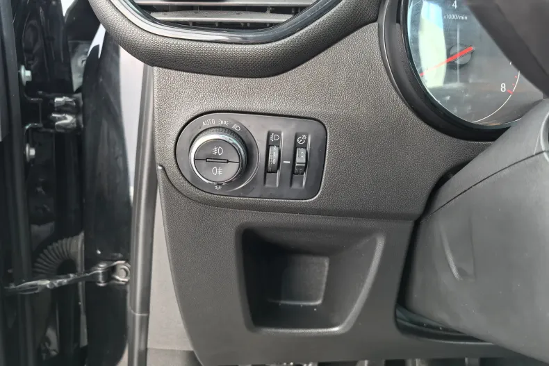 Opel Crossland din 2023 cu 62.295 km - oferta OPE198773 - foto 20