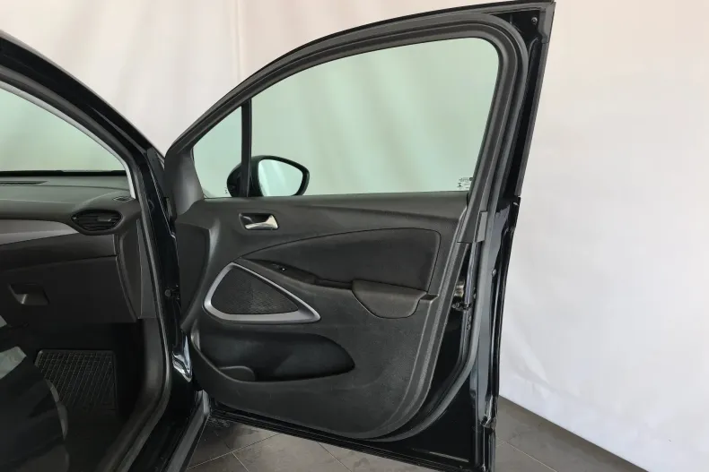 Opel Crossland din 2023 cu 62.295 km - oferta OPE198773 - foto 24