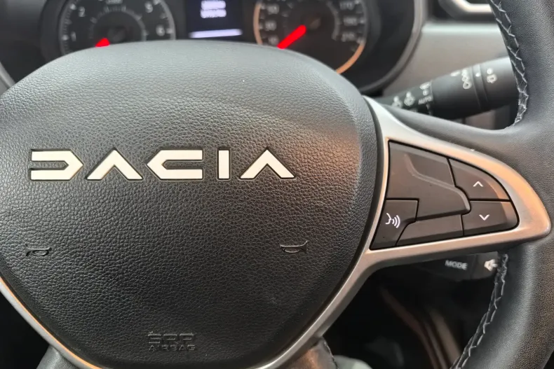 Dacia Duster din 2023 cu 22.692 km - oferta DAC198775 - foto 17