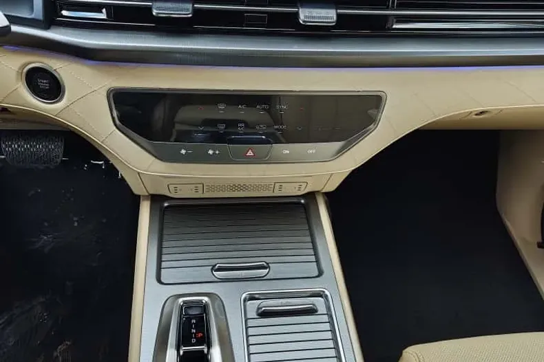 KGM Rexton din 2025 cu 7 km - oferta KGM198788 - foto 15