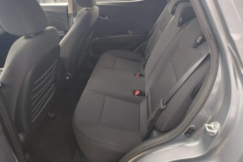 Ssangyong Tivoli din 2022 cu 19.730 km - oferta SSA198789 - foto 5