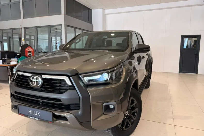 Toyota Hilux din 2025 cu 28 km - oferta TOY198791 - foto 3