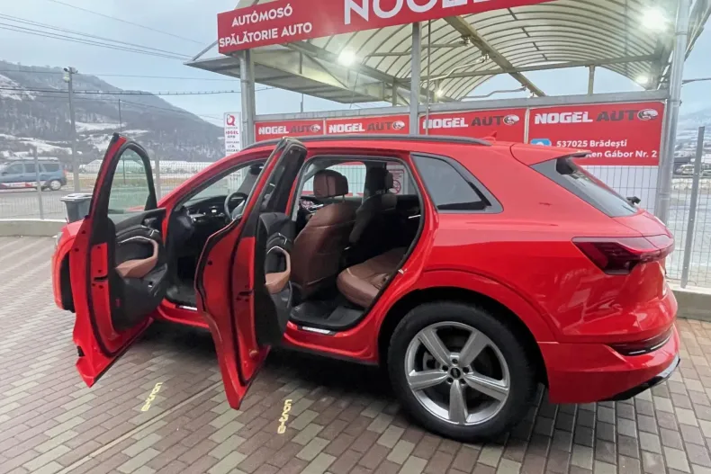 Audi e-tron din 2022 cu 31.265 km - oferta AUD198795 - foto 9