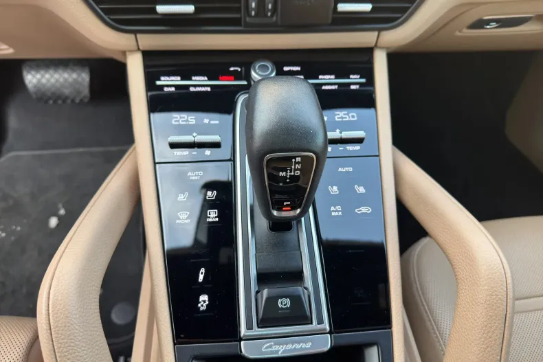 Porsche Cayenne Coupe din 2022 cu 13.000 km - oferta POR198799 - foto 27