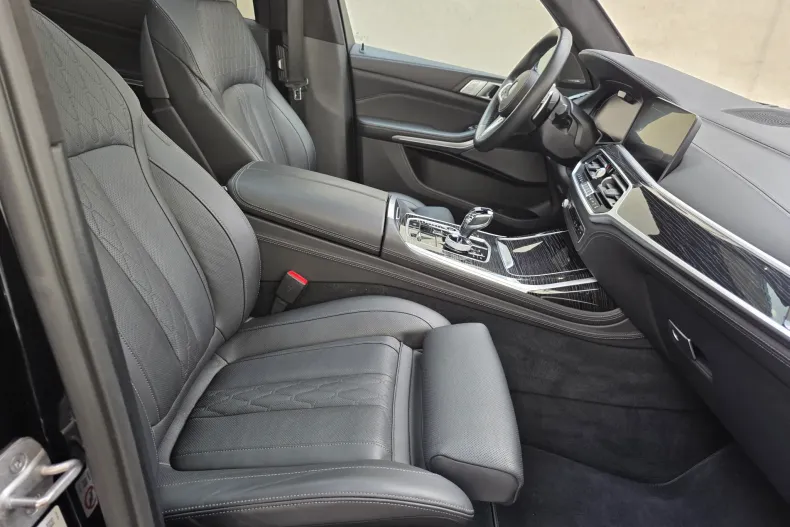 BMW X7 (Seria X) din 2022 cu 93.000 km - oferta BMW198800 - foto 25