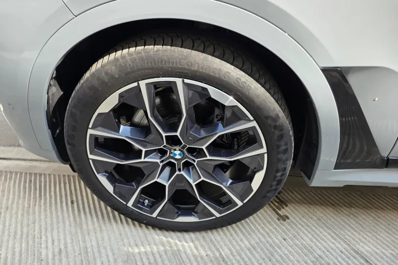 BMW X7 (Seria X) din 2024 cu 22.400 km - oferta BMW198801 - foto 16