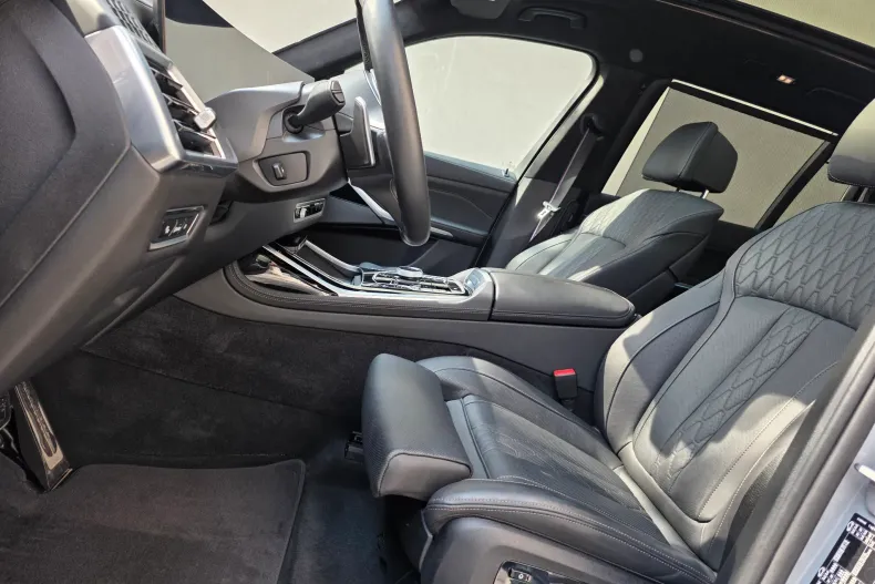 BMW X7 (Seria X) din 2024 cu 22.400 km - oferta BMW198801 - foto 17