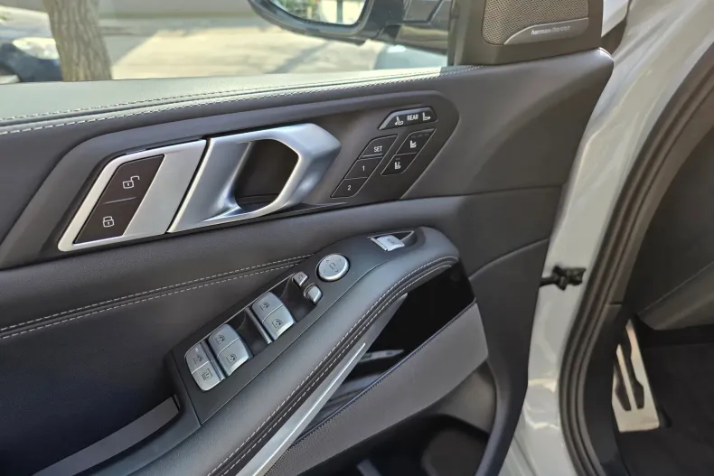 BMW X7 (Seria X) din 2024 cu 22.400 km - oferta BMW198801 - foto 19