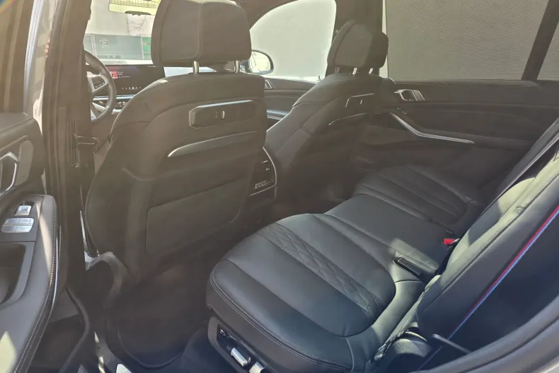 BMW X7 (Seria X) din 2024 cu 22.400 km - oferta BMW198801 - foto 20