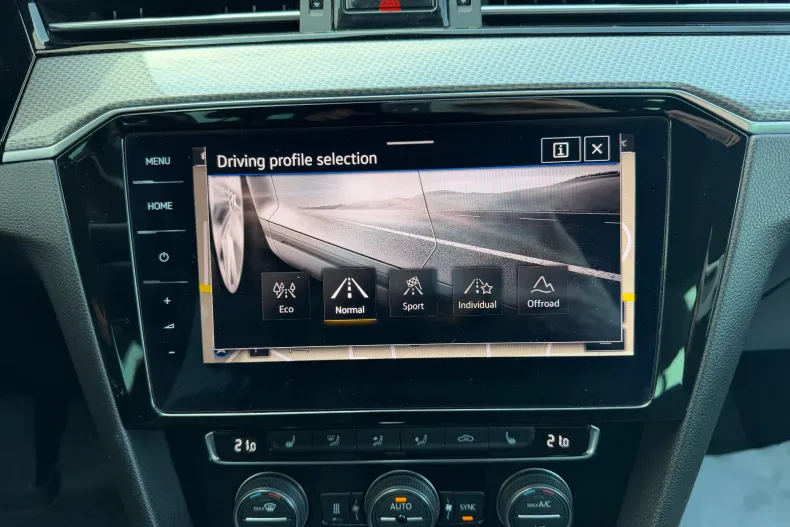 Volkswagen Passat Alltrack din 2020 cu 138.000 km - oferta VOL198802 - foto 17