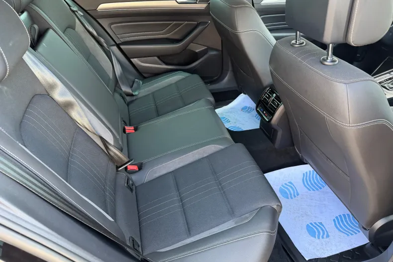Volkswagen Passat Alltrack din 2020 cu 138.000 km - oferta VOL198802 - foto 18