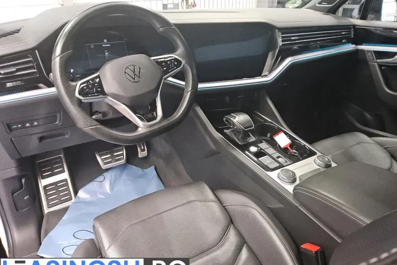 Volkswagen Touareg din 2022 cu 99.800 km - oferta VOL198803 - foto 3