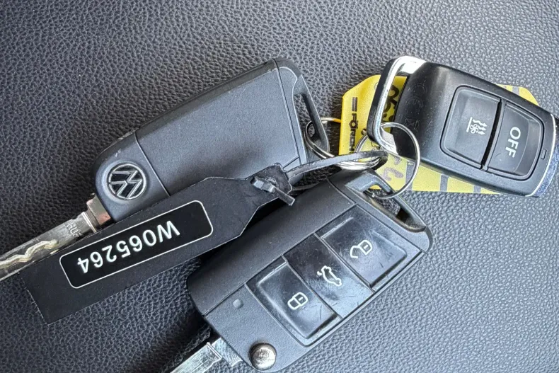 Volkswagen Tiguan din 2022 cu 123.900 km - oferta VOL198806 - foto 25