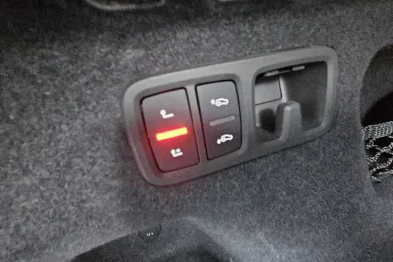 Audi Q8 din 2023 cu 39.033 km - oferta AUD198826 - foto 12