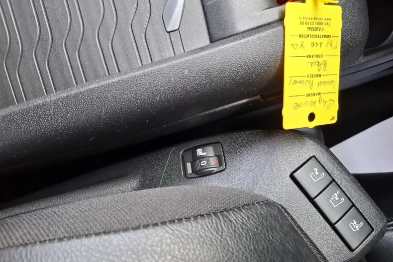 Citroën C4 Space Tourer din 2020 cu 100.404 km - oferta CIT198828 - foto 16