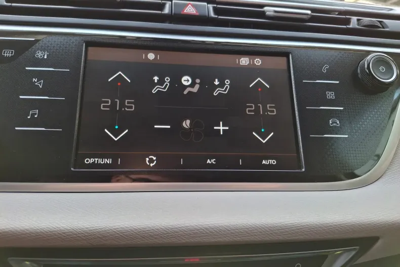 Citroën C4 Space Tourer din 2020 cu 100.404 km - oferta CIT198828 - foto 18